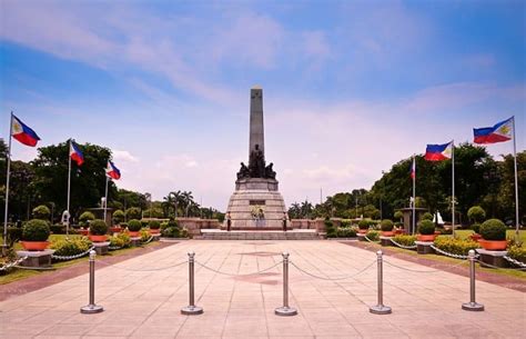 Shenyang Taotai Monument - Yli tuhannen vuoden vanha historiallinen merkkipylväs ja tärkeä osa Shenyangin kulttuuria!